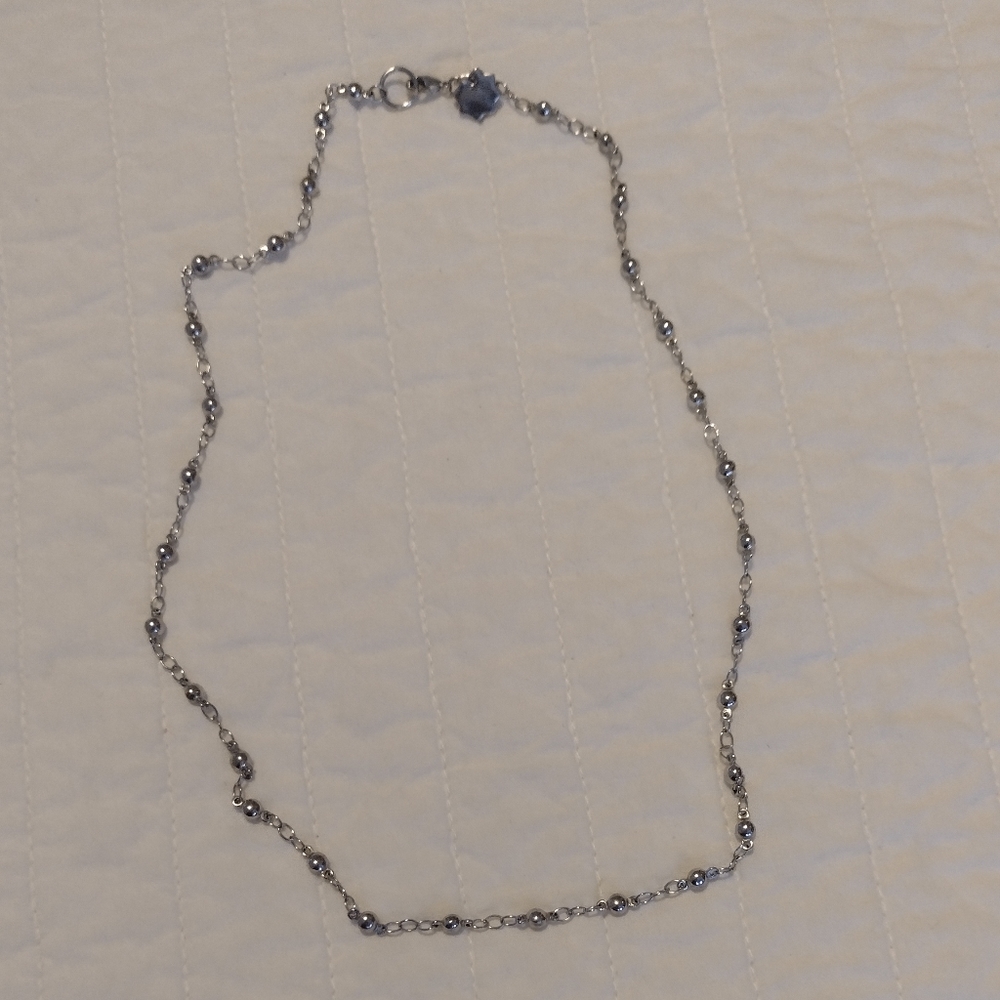 Magnolia and Vine Chain
